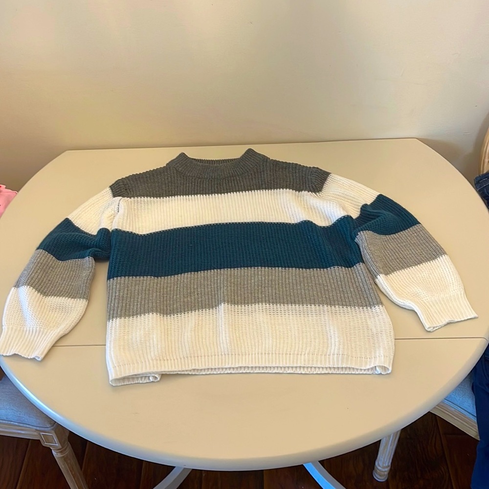 Amaryllis sweater